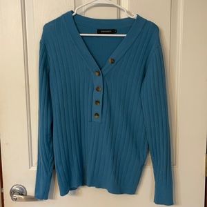 long sleeve sweater size large